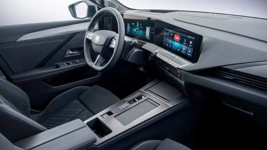 معرفی اوپل آسترا مدل ۲۰۲۶، فیس‌لیفتی برای بقا در عصر شاسی‌بلندها