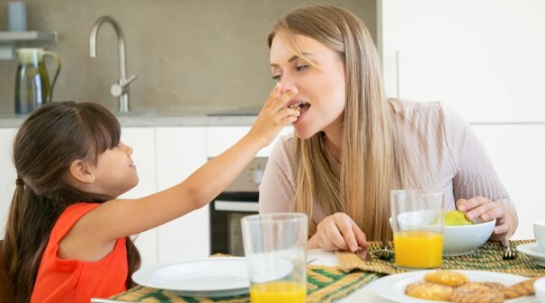 چگونه با کودک بدغذا رفتار کنیم؟