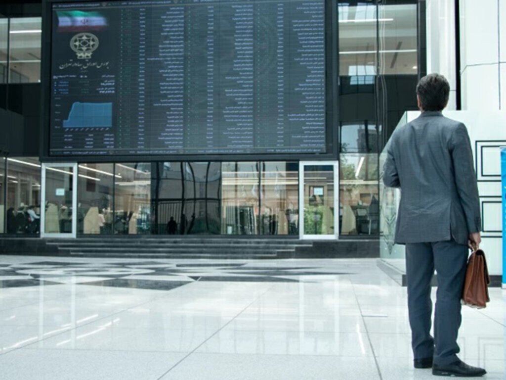 ادامه سبزپوشی تالار شیشهای؛ افزایش ۲۷ هزار و ۷۲۳ واحدی شاخص کل