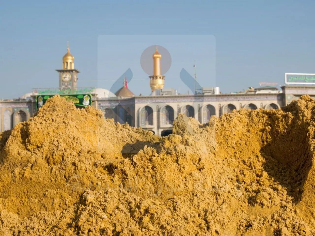 نمایان شدن خاک زرد در خاکبرداری کربلا + عکس