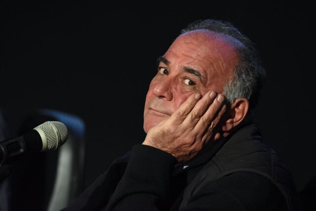 حزب من، دوربین من است