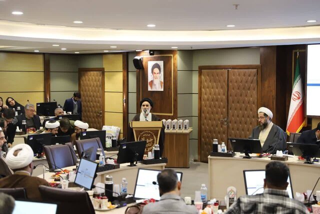 کشاورزان با مدیریت منابع، مانع وابستگی کشور به واردات میشوند