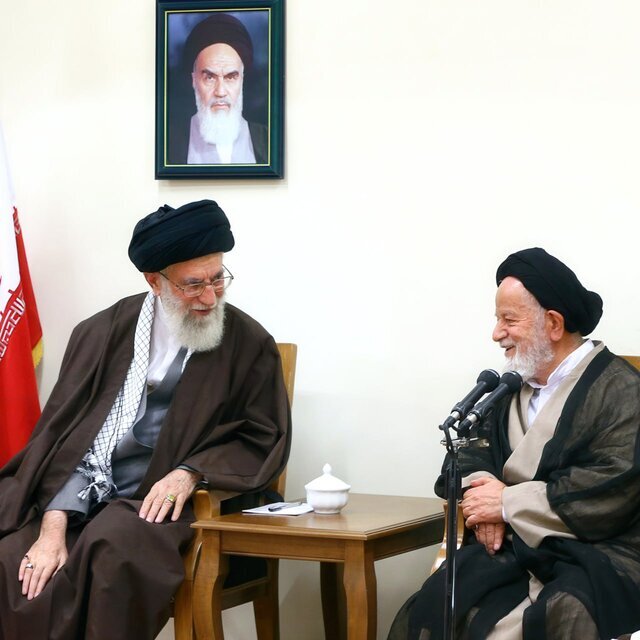 پیام تسلیت رهبر انقلاب در پی درگذشت حجتالاسلام شاهچراغی