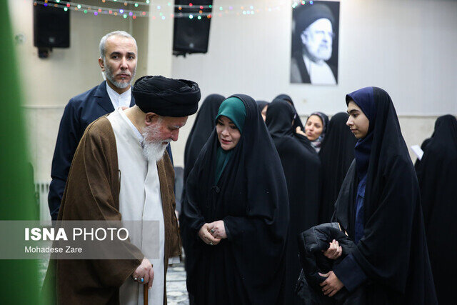 علم‌الهدی: بانوان، مجاهدان خط مقدم جبهه رسانه هستند