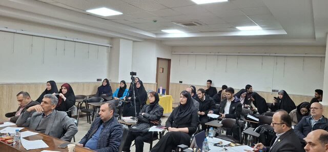 اولین روز مرحله استانی مسابقات مناظره دانشجویی در جهاد دانشگاهی گیلان برگزار شد