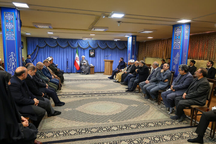 مطهریاصل: حل مسائل حقوقی نیازمند نگاه بلندمدت و غیرسیاسی است