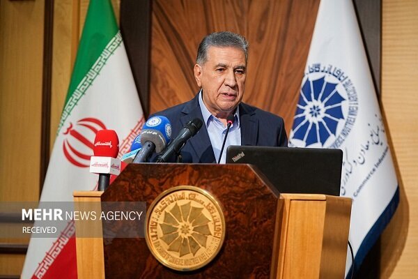 سیاست پیمانسپاری ارزی، صادرات رسمی را تضعیف کرد