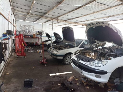 نابسامانی در تأمین قطعات خودرو؛ از انبار خودروساز تا بازار آزاد