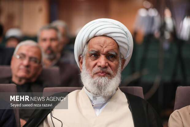 آیتالله کعبی: قطع بودجههای فرهنگی یک خطای راهبردی است