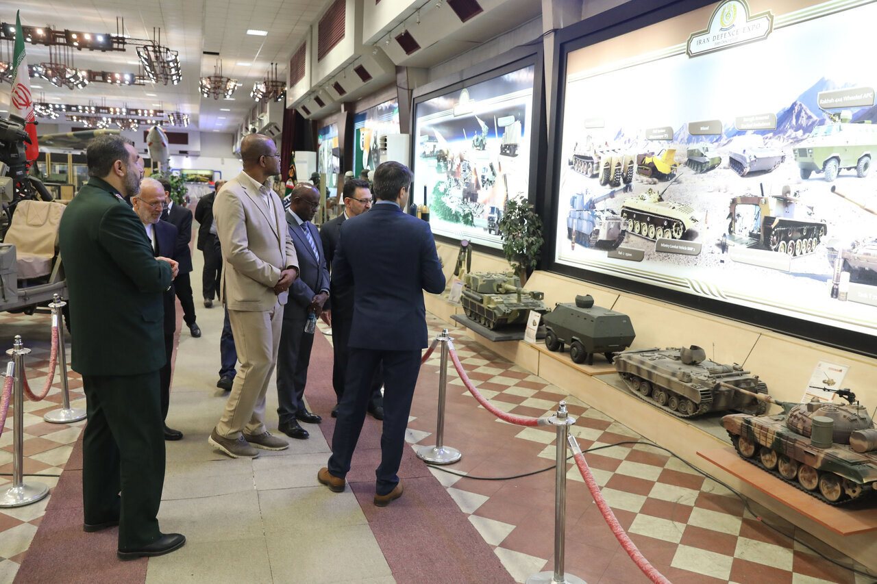 بازدید هیئت پارلمانی اتیوپی از دستاوردهای صنایع دفاعی ایران