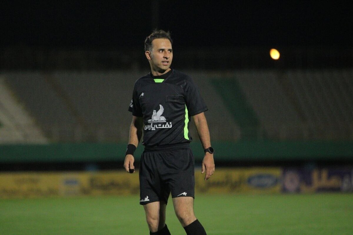 اعلام اسامی داوران هفت دیدار از هفته چهاردهم لیگ برتر فوتبال