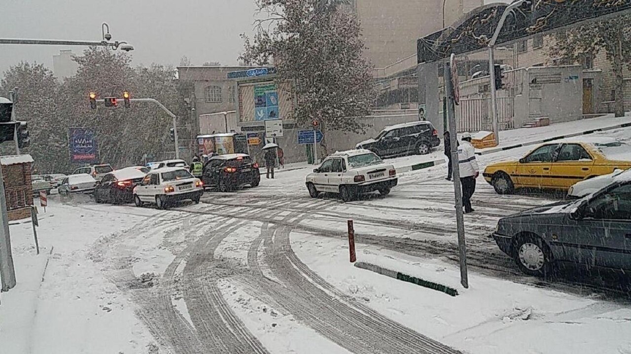 هشدار در خصوص رانندگی در روزهای برفی