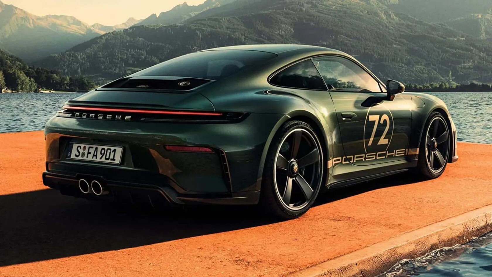 معرفی نسخه ویژه پورشه 911 GT3 به مناسبت تولد فردیناند پورشه