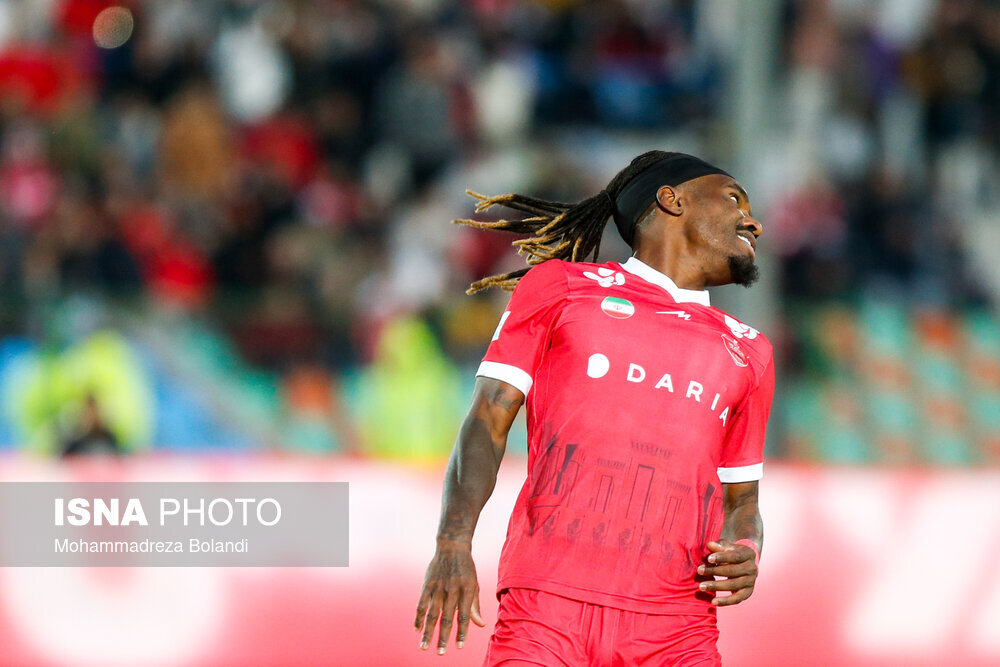 هفته چهاردهم لیگ‌برتر فوتبال ایران؛ پرسپولیس - آلومینیوم