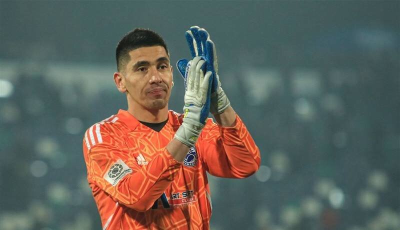 فسخ قرارداد دروازه‌بان ازبکستانی با فولاد