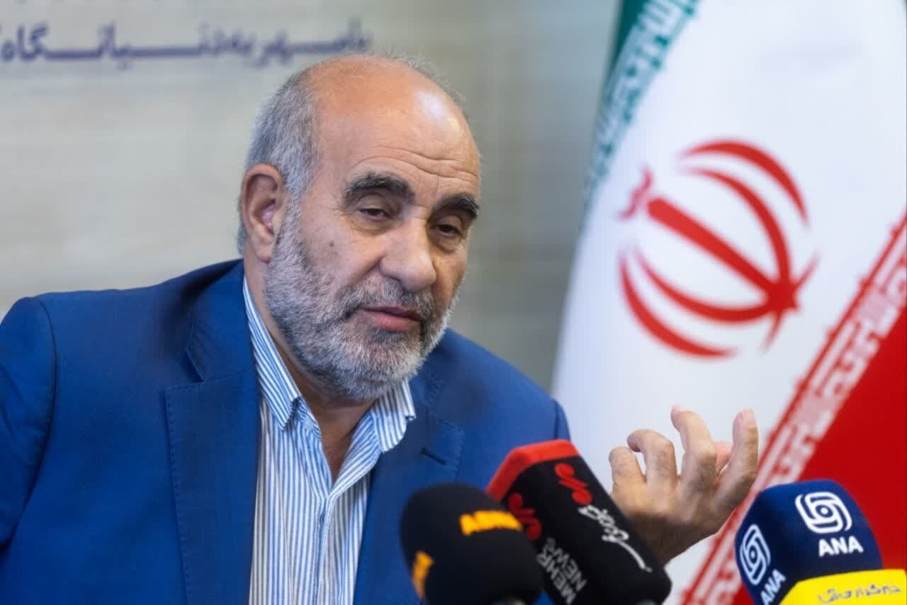 پاسداری از ولی فقیه و جمهوری اسلامی مهمترین وظیفه امروز ماست