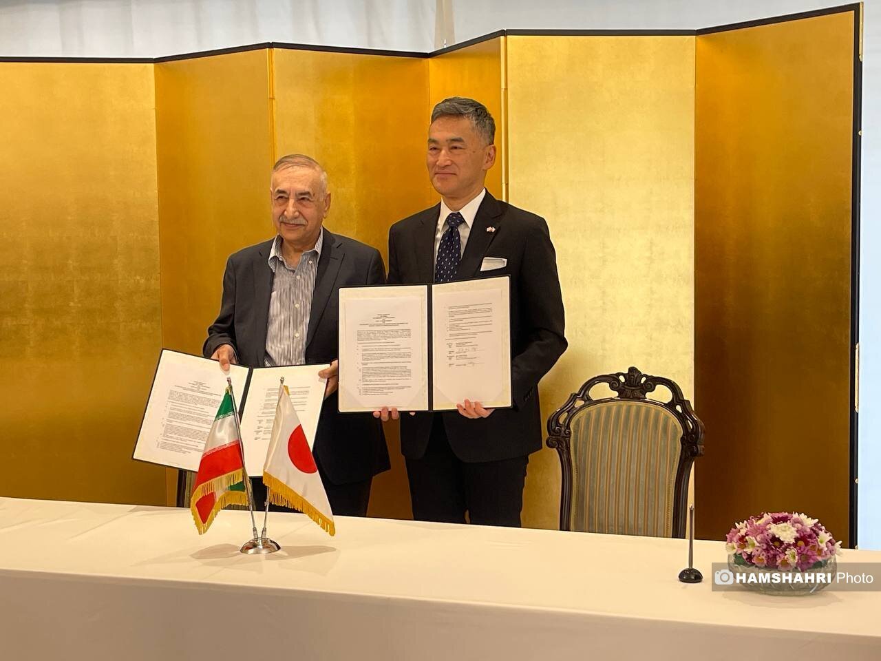 ژاپن تجهیزات حیاتی پزشکی به مناطق محروم ایران اهدا کرد | مرهمی بر رنج سفرهای ۱۰۰ کیلومتری