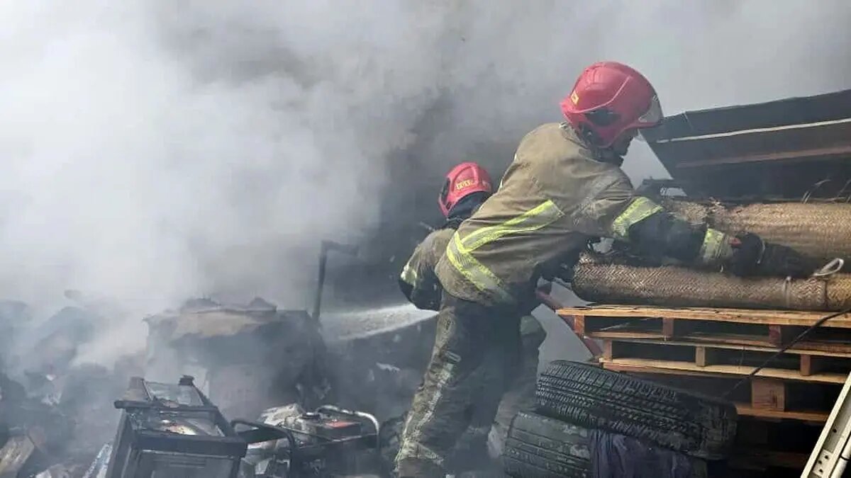 حادثه گازگرفتگی در شهرک صنعتی دولتآباد اصفهان؛ ۹ کارگر جان باختند