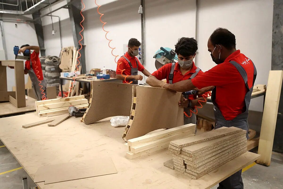 حقوق مرداد کارگران کیش چوب پرداخت شد