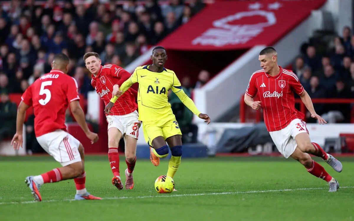 ویدیو: خلاصه بازی ناتینگهام فارست 3 - تاتنهام 0