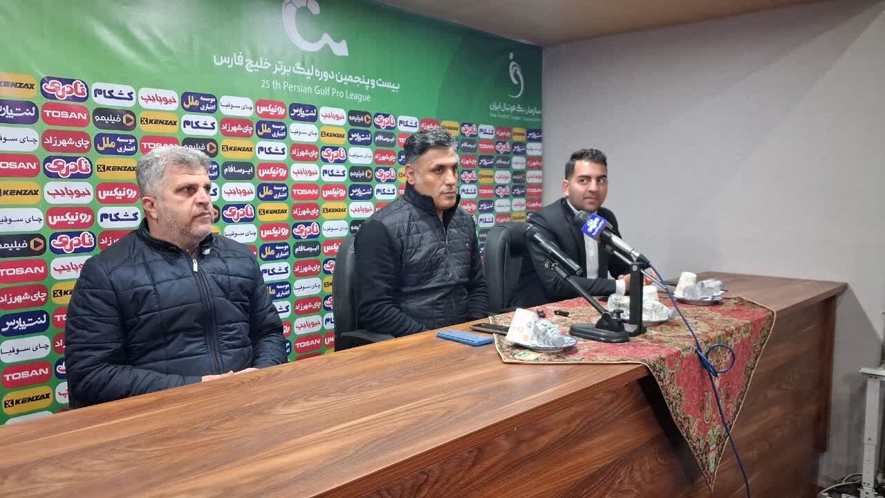 سرمربی استقلال خوزستان: ناچار به جذب بازیکنان جدید هستیم/ تمجید از میزبانی خوب یزد