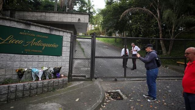 سقوط اتوبوس دانشآموزان در کلمبیا؛ دهها تن کشته و زخمی شدند