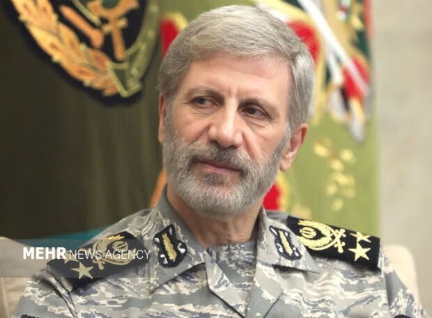 امیر حاتمی: همکاری با دانشبنیانها با سرعتی مضاعف تداوم یابد