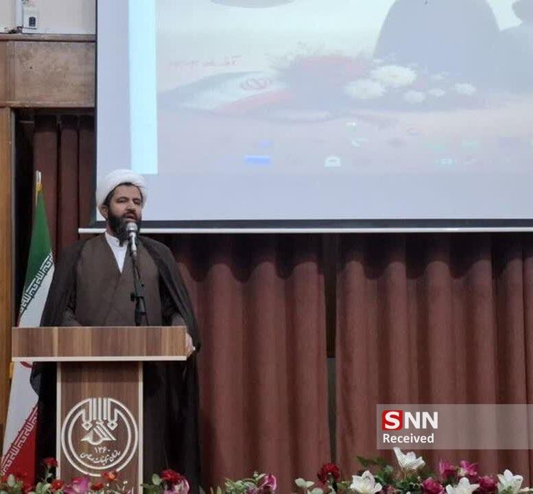 الگوی تربیتی حضرت زهرا(س) راهبردی برای سامانبخشی جامعه است