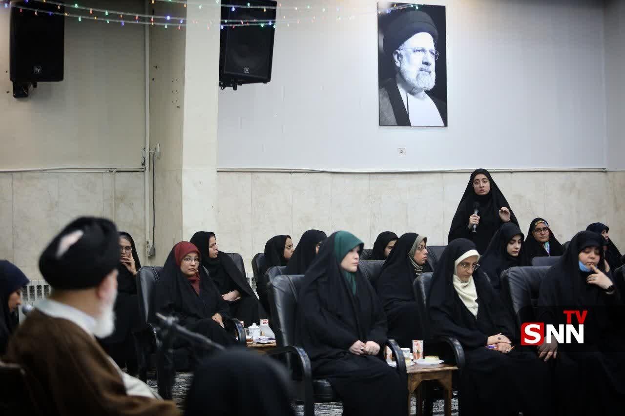 مخالف بی حجابیِ منجر به ناهنجاری اجتماعی هستیم