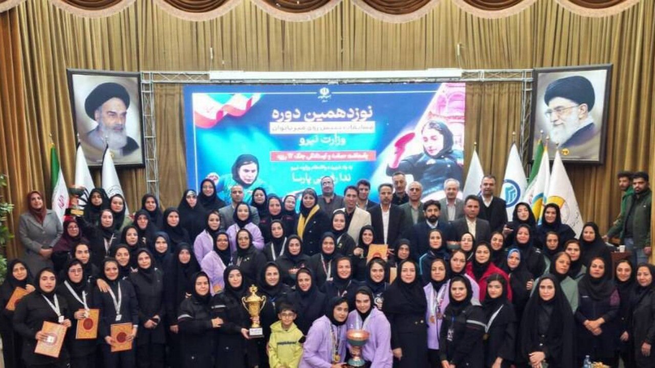 پایان نبرد بانوان پینگ‌پنگ‌باز وزارت نیرو در کرمان + تصاویر