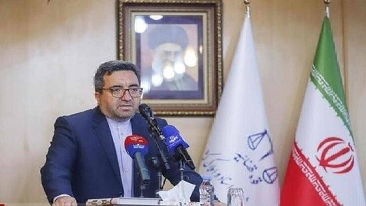 تبدیل ۶۰۰ هزار و ۴۷۰ سند دفترچه‌ای به سند تک‌برگ طی هشت ماه نخست امسال