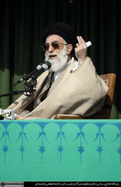 تصاویری به یادماندنی از سفر مقام معظم رهبری به قزوین