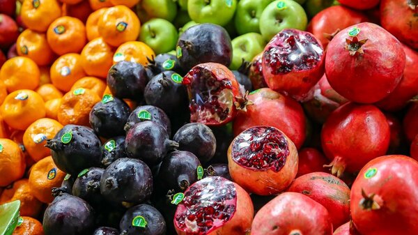 قیمت انواع میوه شب یلدا اعلام شد