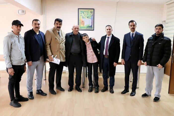 بازگشت کودک ربوده شده عراقی توسط داعش به آغوش خانواده پس از ۱۱ سال