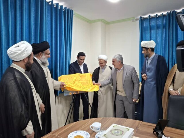 اصلاح سبک زندگی و رشد معنوی با آشنایی جامعه با مفاهیم قرآنی