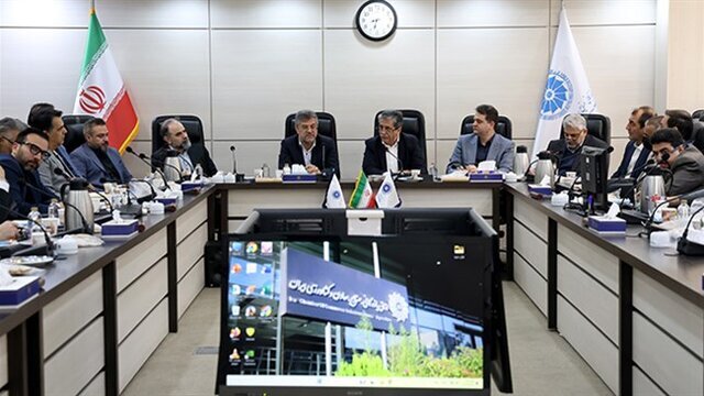 روایت تجار از تالار دوم مرکز مبادله