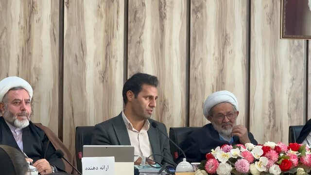 گزارشی از کرسی علمی ترویجی «همروحی در زندگی زناشویی برمبنای سه سیر فلسفی»در دانشگاه تبریز
