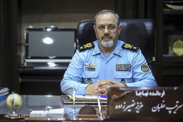 تأکید وزیر دفاع بر همکاری دوطرفه با شرکتهای فناور