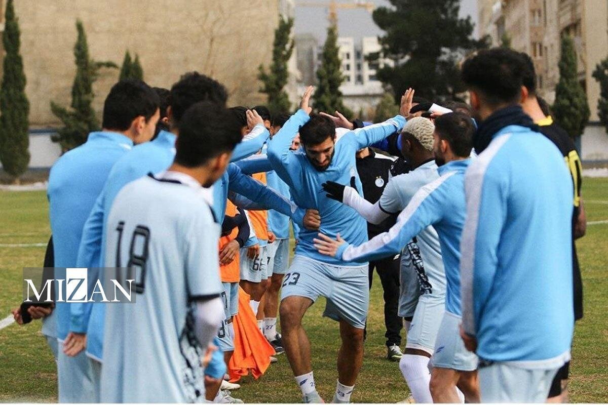 بازگشت مدافع مغضوب ساپینتو به تمرینات استقلال/ آقاسی عذرخواهی کرد