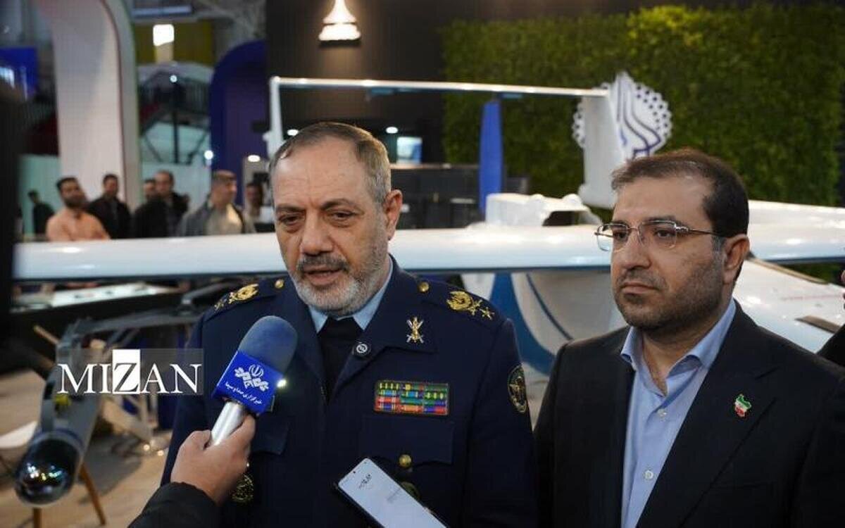 تاکید وزیر دفاع بر توسعه همکاری با شرکتهای فناور