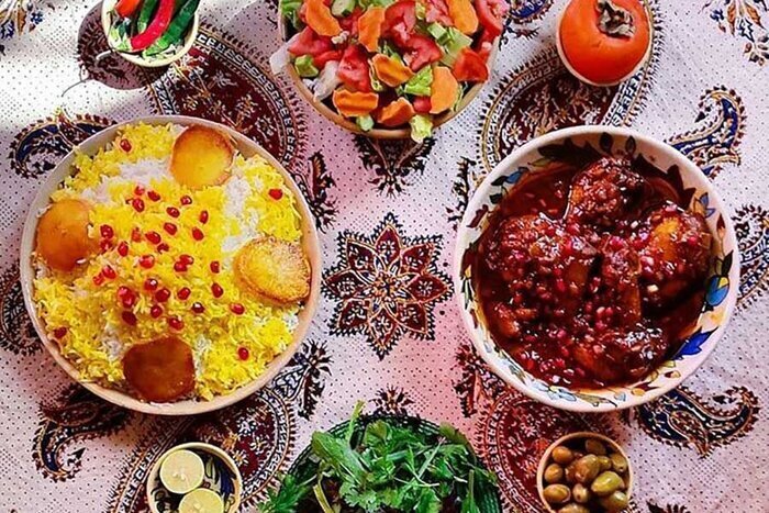 غذاهای مخصوص شب یلدا؛ سفرهای از رنگ و عطر ایرانی