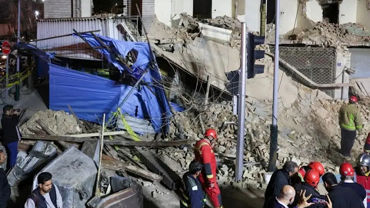 ریزش آوار در یافتآباد تهران؛ چهار نفر نجات یافتند