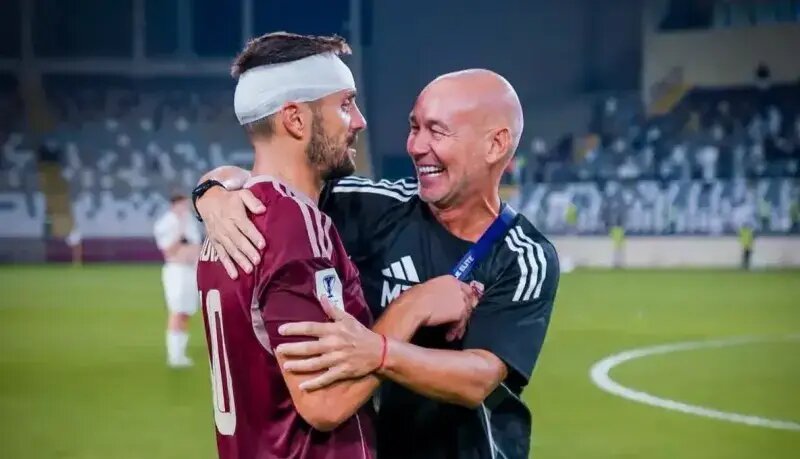 خداحافظی دستیار مورایس؛ نمیتوانم شما را نگاه کنم