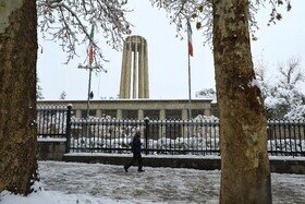 عکس/ بارش برف پاییزی در همدان