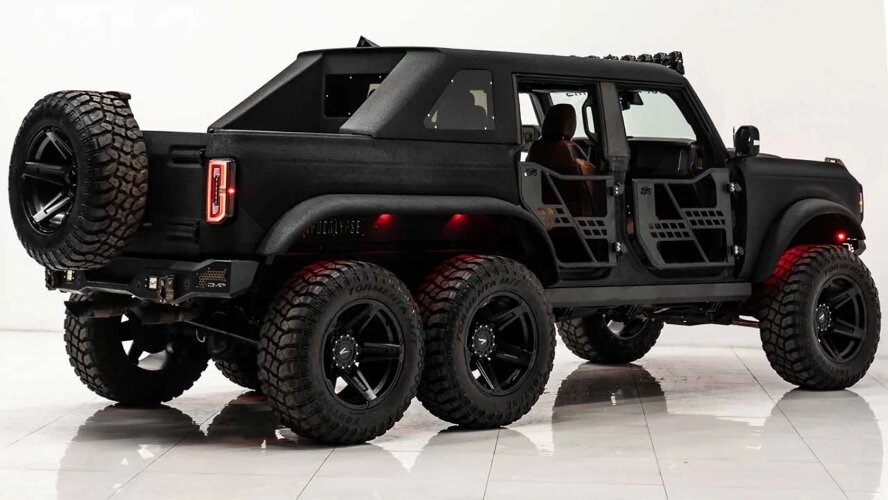 فورد برانکو 6x6، هیولای شش چرخ ۱۵۰ هزار دلاری!