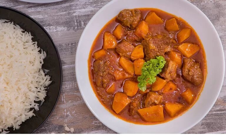 خورشت «به» با ماهیچه ؛ عطر پاییز روی سفره شب یلدا