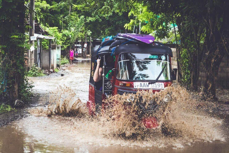 مسابقات توک‌توک شوخی‌بردار نیست!