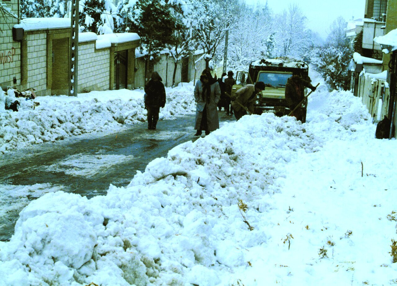 روزی روزگاری، تهران برفی