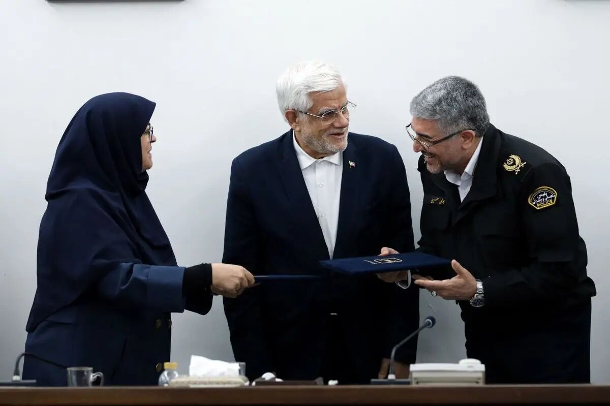 امضای تفاهمنامه پلیس راهور و سازمان ملی استاندارد برای کاهش تصادفات رانندگی