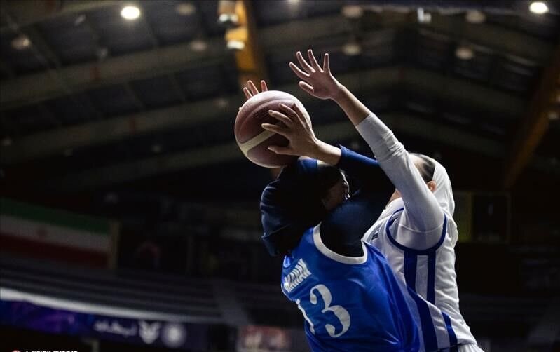 باخت فنی استقلال در لیگ برتر بسکتبال بانوان 